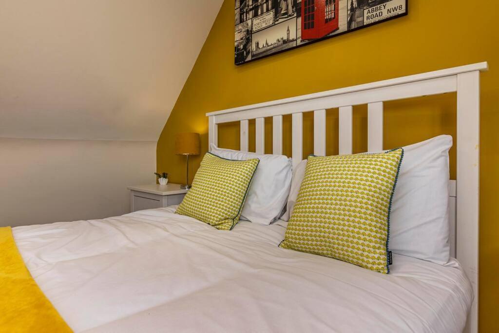 Dovecote House Beeston Private Parking 15Mins From Nottingham City Centre Close To Qmc Hospital المظهر الخارجي الصورة